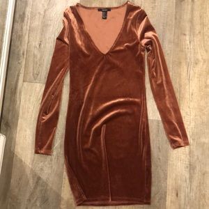 FOREVER 21 Small Long Sleeve Dress Low Cut